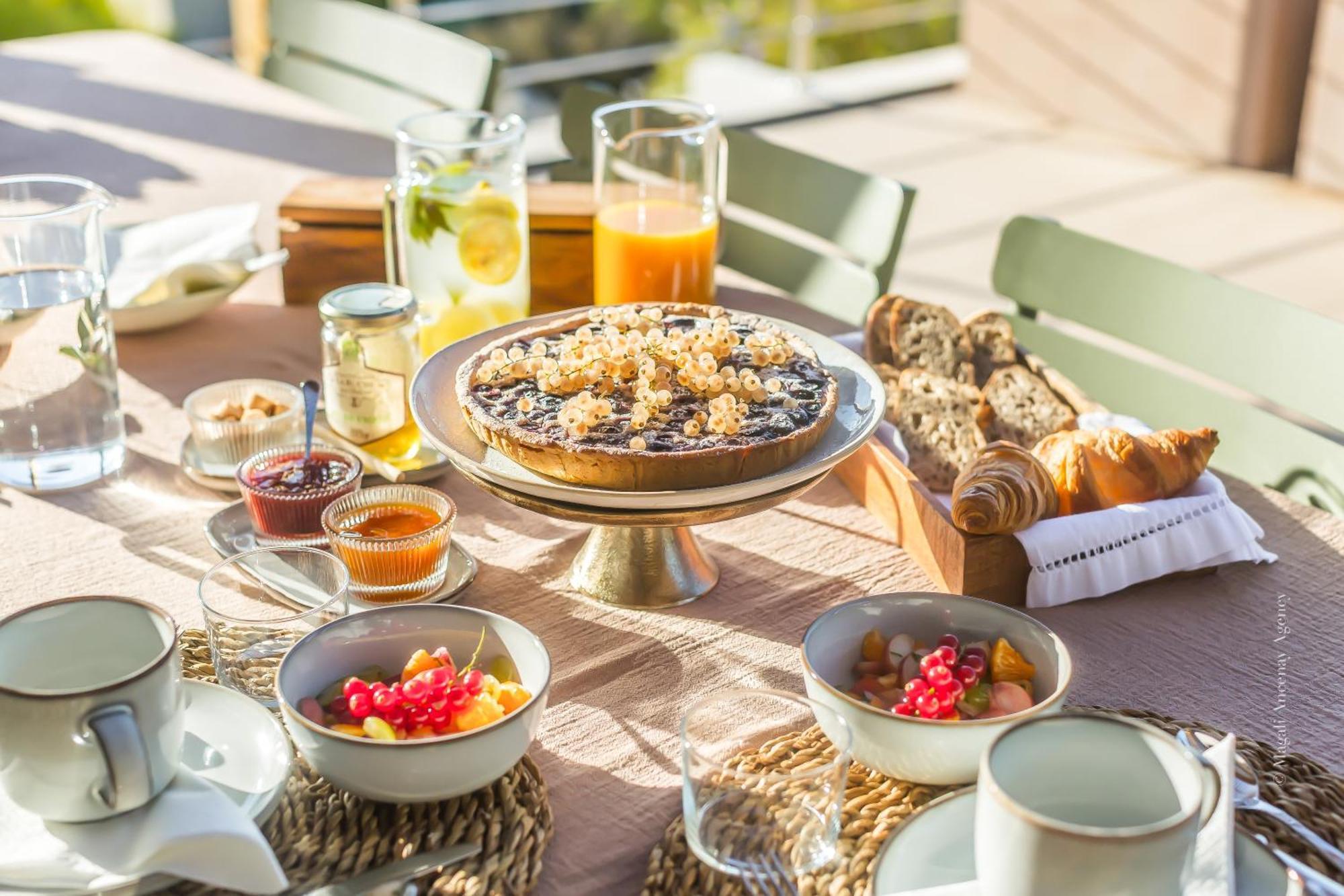 Suites 23 Cassis Luaran gambar